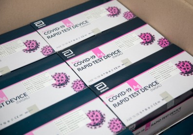 快篩搶不到，為何快篩股大跌？