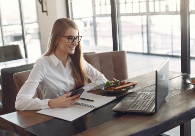 員工的生產力，不該用加班來衡量！因應遠距工作，企業該扭轉的幾個觀念