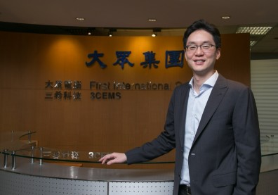 挑最難的下手！簡民智恢復大眾榮光，磨出電腦老廠競爭力