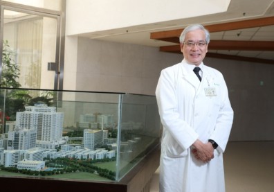 病人是最好的老師！北榮院長陳威明拚成國際骨肉癌權威