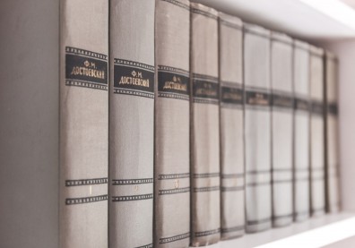 你曾被推銷買下整套百科全書嗎？懂人心的業務用一招讓你說服自己掏錢