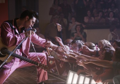 湯姆漢克當年拍攝《貓王艾維斯》確診！更顯此片的珍貴和用心