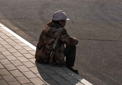 工人父親在夢裡化成「讀書人」來見我……火星爺爺：先前我只看見悲傷，40年後我看見了安慰