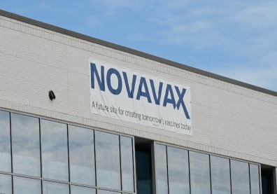 美FDA緊急授權Novavax，看懂Omicron三大疫苗優劣？