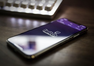 做社群要怎麼吸引人來看？電競平台Twitch「這樣做」，每天讓近50萬用戶上線直播