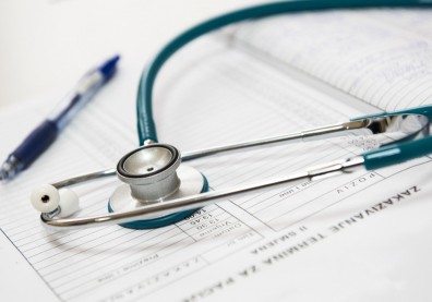 20％癌友自費破百萬！基金會籲：盼加速推動商保補位健保