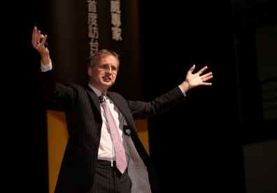 獨家拆解「資料煉金術」！麥爾荀伯格：大膽開放資料，再創數據價值