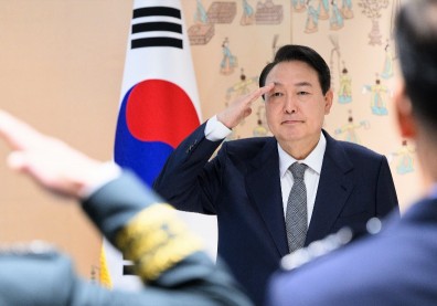 尹錫悅上任100天搶救民調，特赦名單藏政治角力？