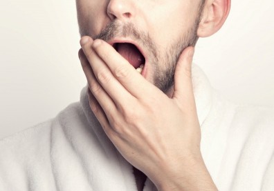 60多歲男嘴歪、舌頭麻木不是中風作怪，凶手竟是疱疹病毒