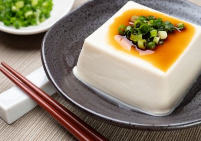 豆腐買回家不是放冰箱就好！專家列「保存注意事項」2情形已腐敗