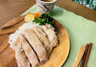 假日激推懶人料理！用電鍋做出異國風味「蒸雞肉飯」媲美海南雞飯
