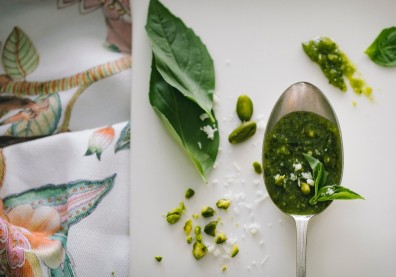 減醣也能安心吃！達人授DIY「酪梨油青醬」作法，３變化料理超美味
