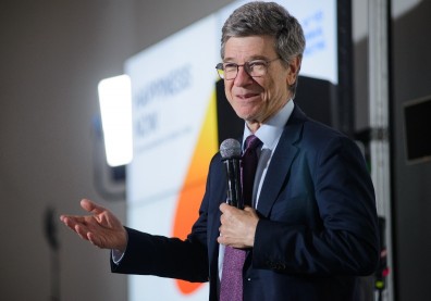 獨家專訪〉唐獎得主薩克斯：從東亞引領能源轉型，台灣是全球永續關鍵要角