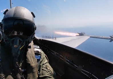 美國無償軍援台灣百億，其實可再賺4倍回來？