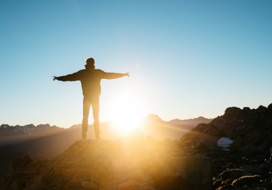 坦然做個有瑕疵的普通人：「自覺」讓我擁有不容易自卑的底氣