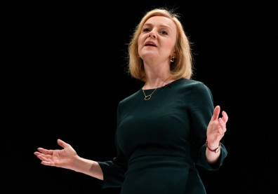 柴契爾夫人以來最艱困任期！英國第3位女性首相特拉斯