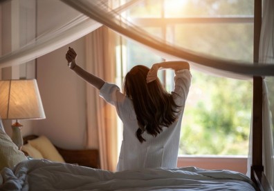 50後如何天天睡好、心情好？林煜軒醫師：每天寫日記、做漸進式肌肉放鬆練習，可防失眠和憂鬱