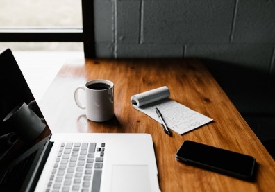 「我先整理好書桌就會開始」拖延症患者，請放下沒用的自我暗示