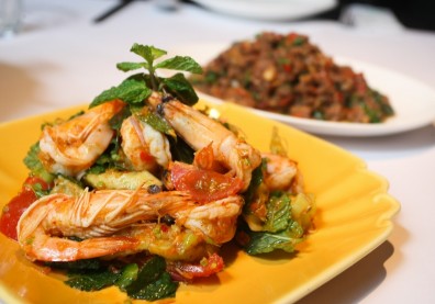 全美連鎖泰式餐廳不到5家，瓦城為何在美逆勢開百坪旗艦店？