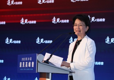 王力行：面對疫情、通膨、戰爭，不斷學習迎接動盪時代