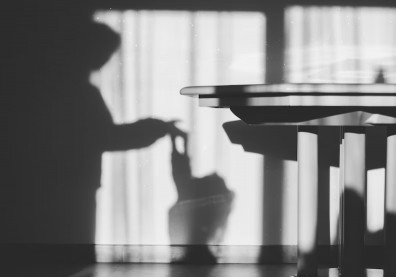 你的付出是為了親情還是責任？家人之間也必須保持「社會距離」