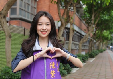 【選戰零時差】「最美里長」陳紫渝，站路口盯出1.9萬人氣