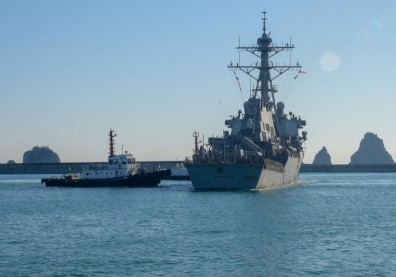 美艦有來！拜習會前，班福特號悄悄通過台灣海峽