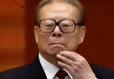 江澤民曾用英文訓記者、提出理論已寫入中國憲法