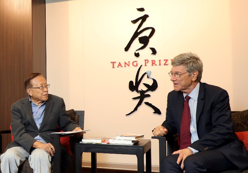 薩克斯認為，台灣想要安全，就要恢復對話，兩岸才有和平契機。張智傑攝