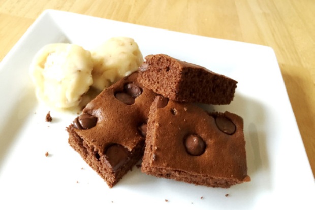 低GI、低脂、低卡巧克力布朗尼與香蕉冰淇淋食譜