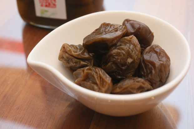 以時間醞釀出「家」的風味：醃梅子