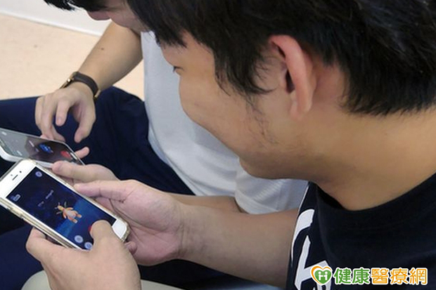 瘋抓怪，小心胸廓出口症候群上身