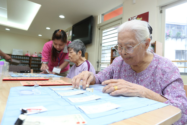 長照2.0計畫，需整合企業、民間力量