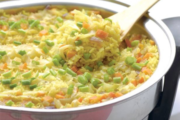 5 分鐘健康上菜！王明勇的養生食譜：鬱金蔬菜燉飯