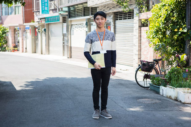 22 歲的他，因愛投入老人服務
