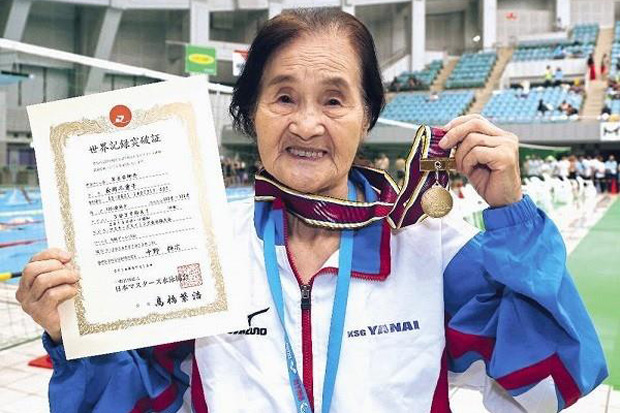 老當益壯！日本百歲老人創1500公尺游泳世界紀錄