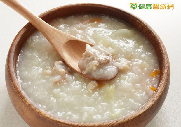 夏日炎炎　喝粥消暑補脾胃