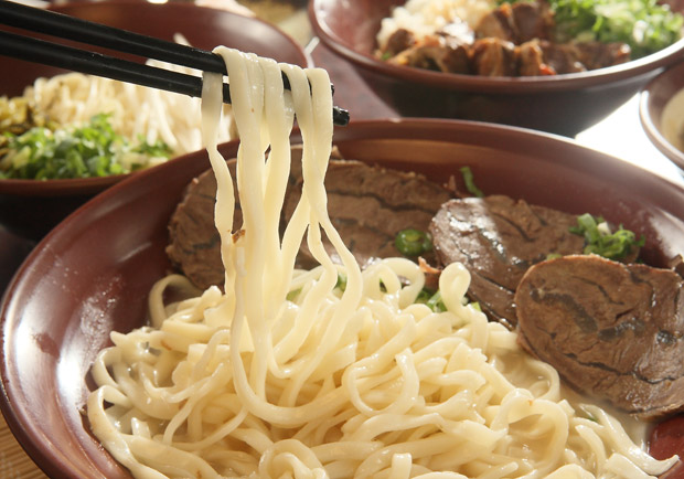 麵食族小心爆卡！這樣選不怕熱量超標