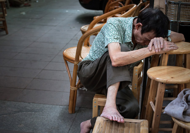 為什麼失智症病人晚上不睡覺？