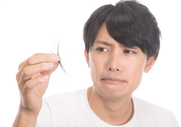 注意 2 大徵兆，把握搶救禿頭的黃金時間