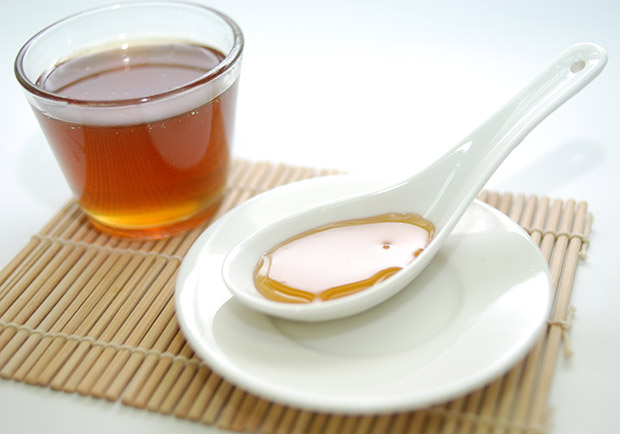 蜂蜜取得不易，用 5 秘訣買純正好蜜