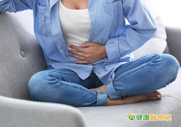 無故腹痛、出血埋警訊，小心子宮頸癌悄上門