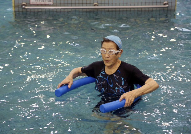 預防骨質疏鬆、肌少症，40歲後營養運動不可少！
