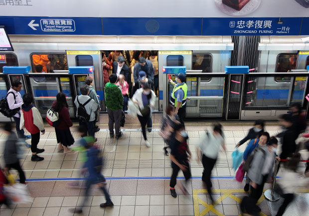 世界鈣質分布地圖，台灣列「缺鈣」紅色警戒區