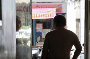 台版「愛．慕」…長照牛步下的悲劇