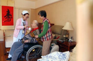 李教授的老老病人：談失智症照顧者的壓力