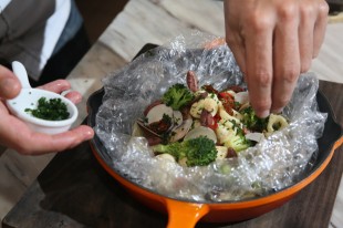 我炒菜都不放鹽巴、味精，這樣算是吃得清淡吧？