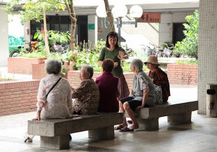政府各部會「關心」與「做」長照