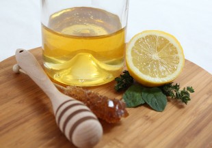 中醫食療方：促進代謝、防感冒的「蜂蜜檸檬」
