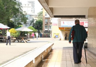 蔡總統，先關心活著的單身榮民
